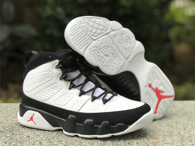 AIR JORDAN 9