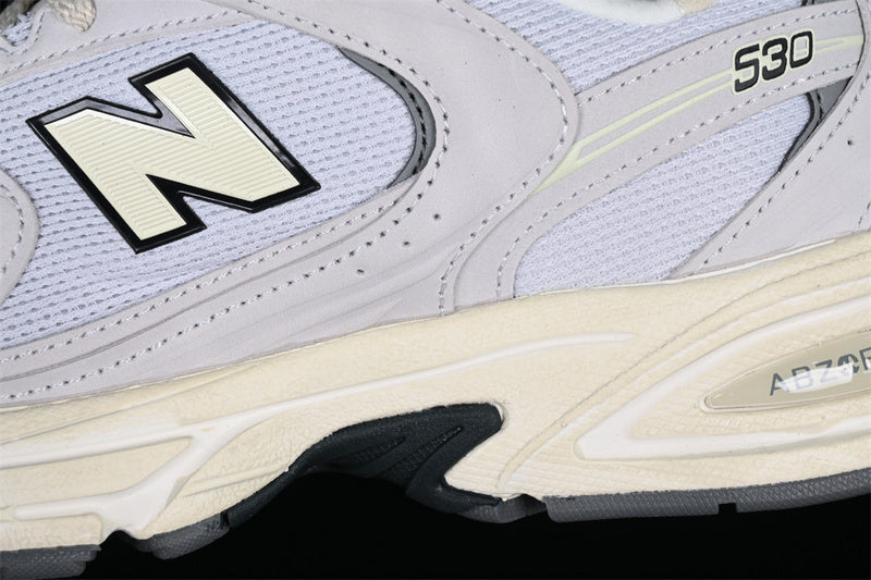 NEW BALANCE 530