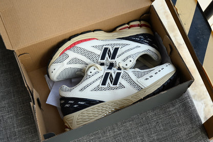 NEW BALANCE 1906R