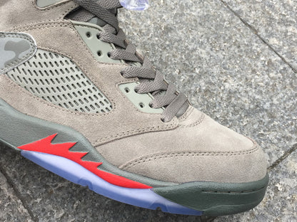 AIR JORDAN 5