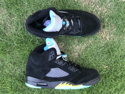 AIR JORDAN 5