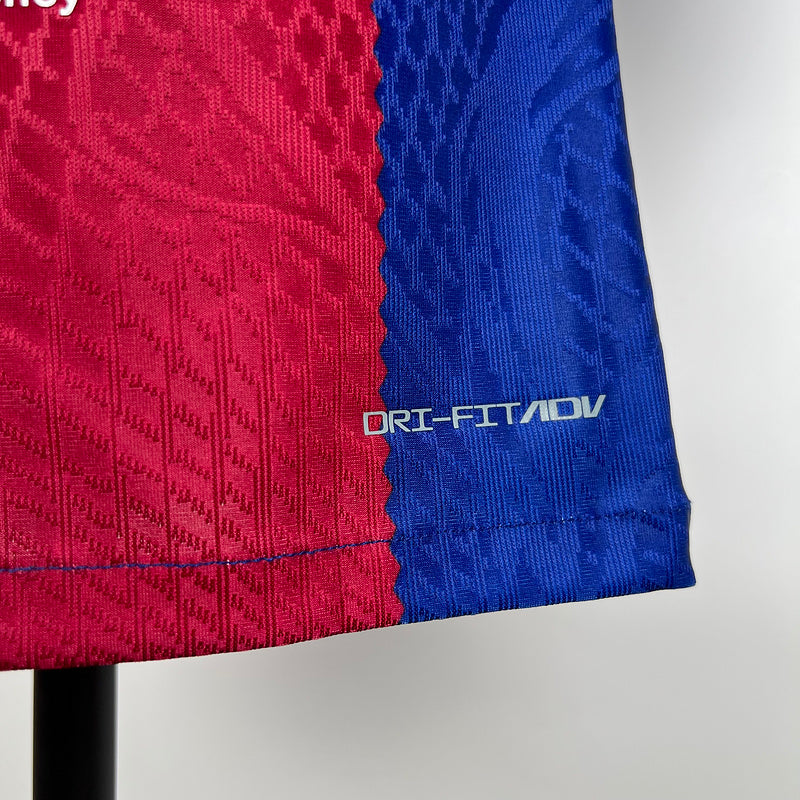 F.C BARCELONA