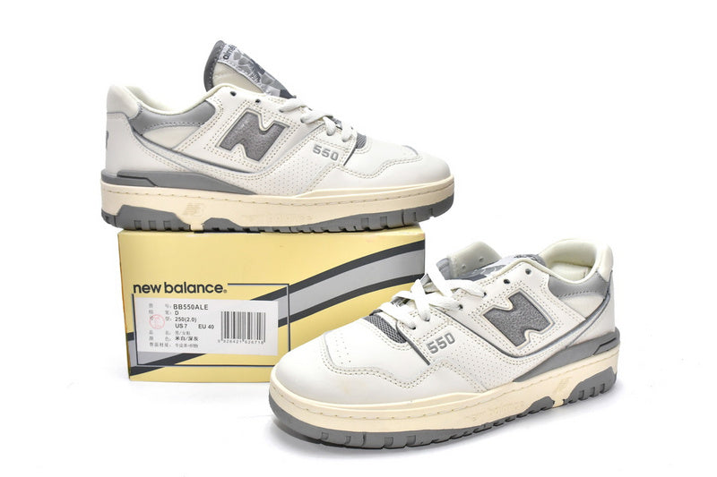 NEW BALANCE 550