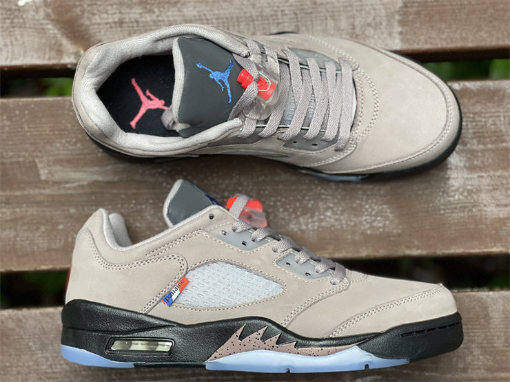 AIR JORDAN 5