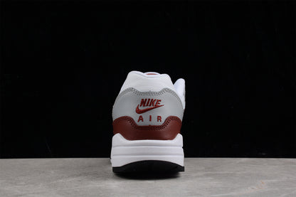 NIKE AIR MAX 1