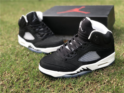 AIR JORDAN 5