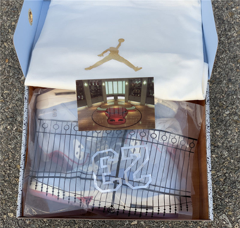 AIR JORDAN 5