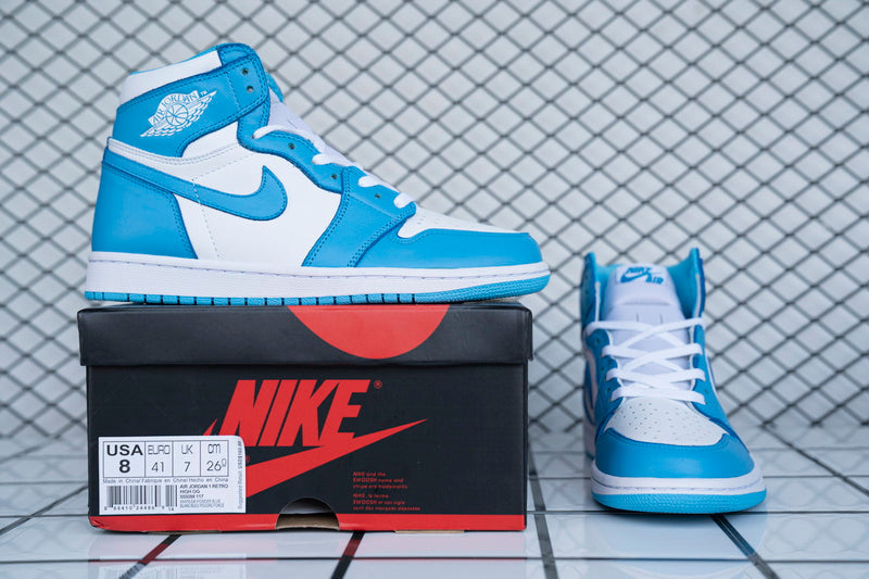 NIKE AIR JORDAN 1