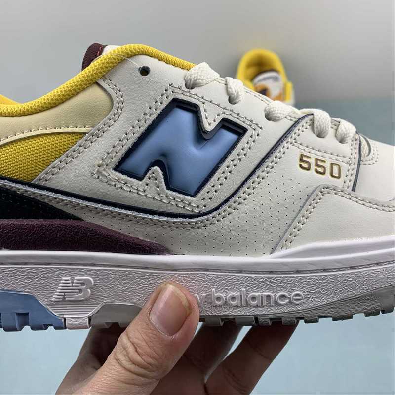 NEW BALANCE 550