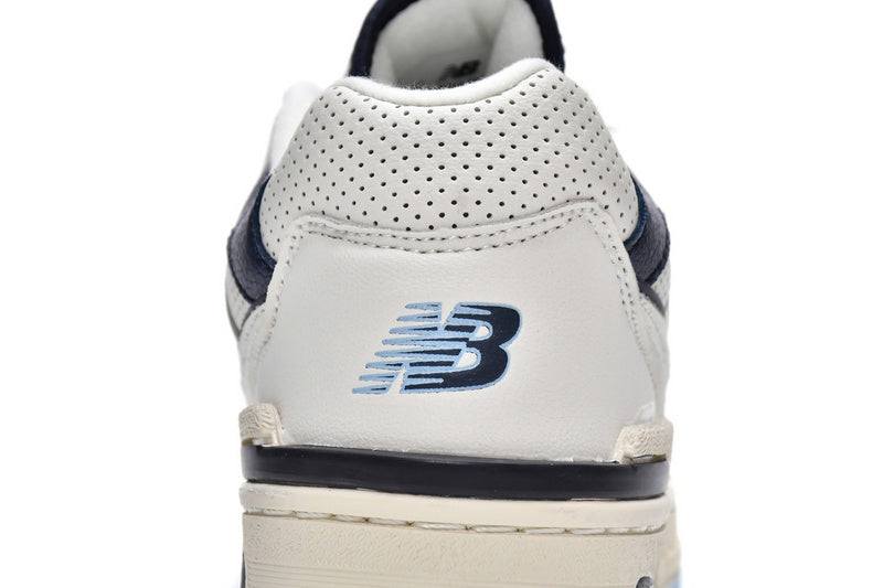 NEW BALANCE 550