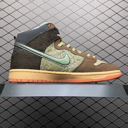 NIKE DUNK LOW