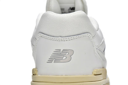 NEW BALANCE 550