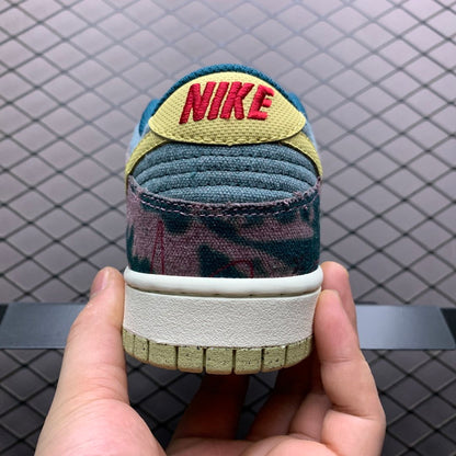 NIKE DUNK LOW