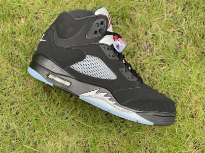 AIR JORDAN 5