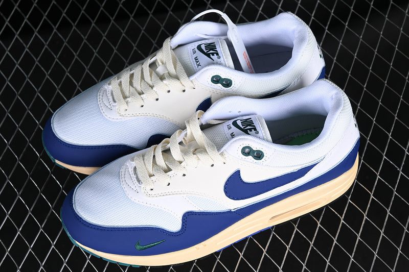 NIKE AIR MAX 1