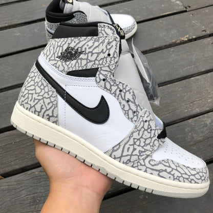NIKE AIR JORDAN 1