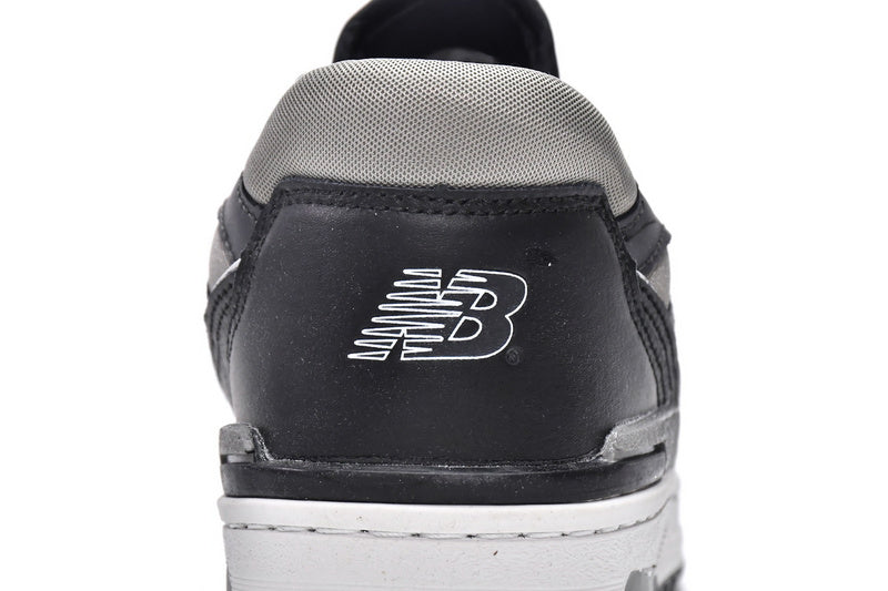 NEW BALANCE 550