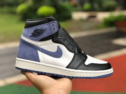 NIKE AIR JORDAN 1