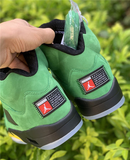 AIR JORDAN 5