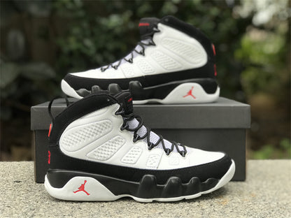 AIR JORDAN 9