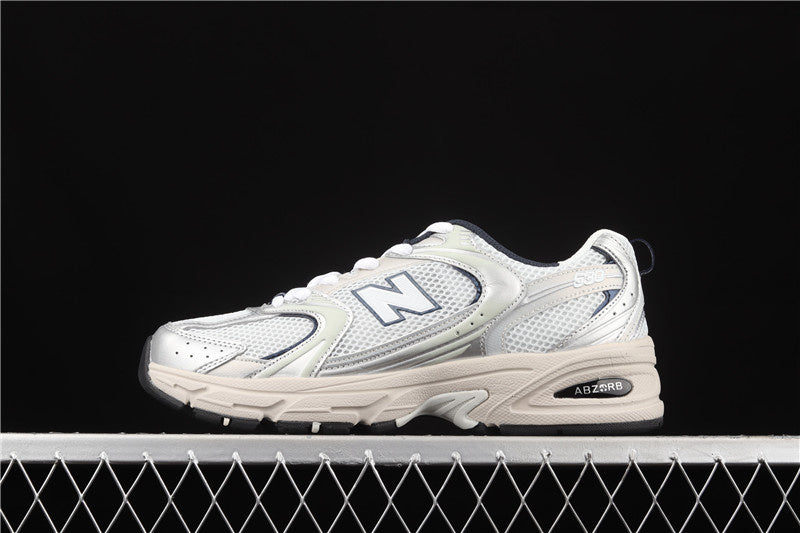 NEW BALANCE 530