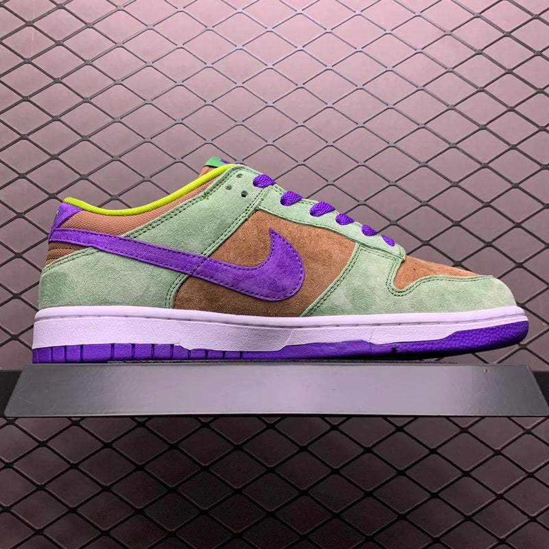 NIKE DUNK LOW