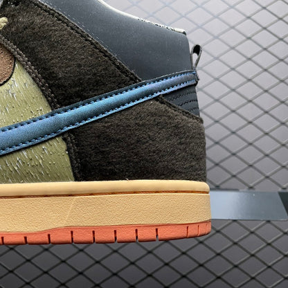 NIKE DUNK LOW