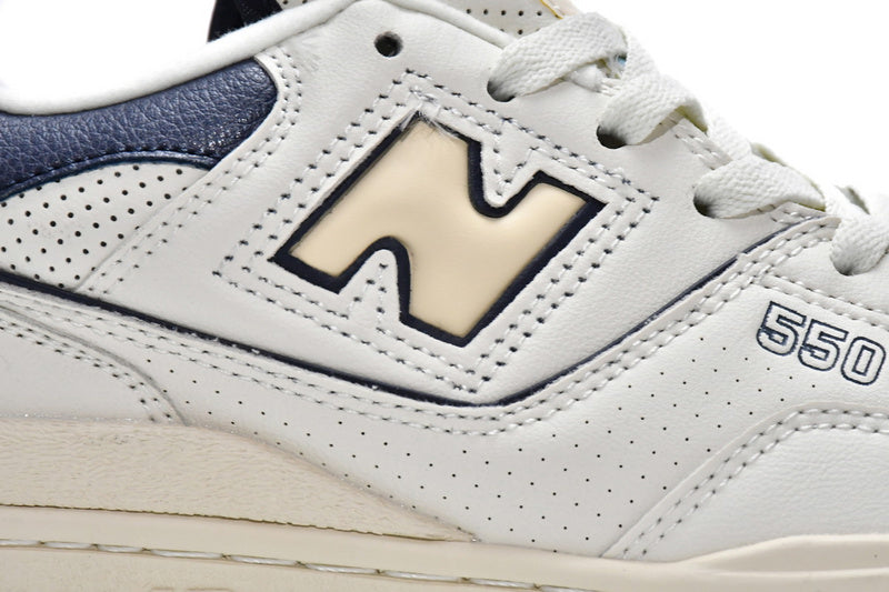 NEW BALANCE 550
