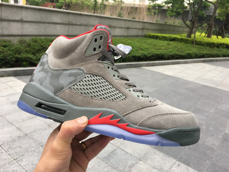 AIR JORDAN 5