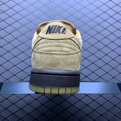 NIKE DUNK LOW