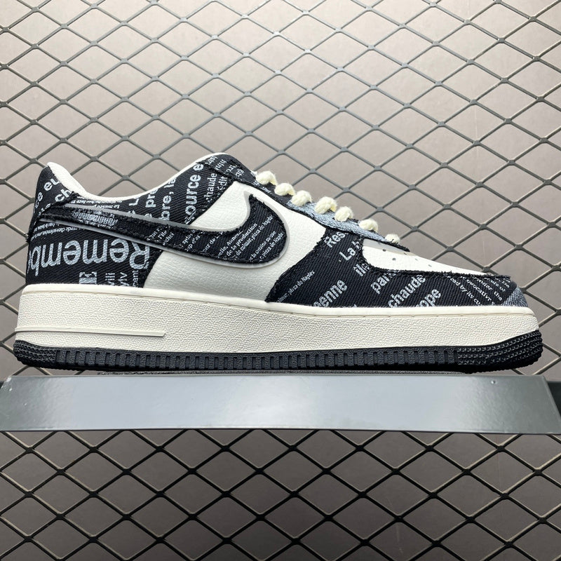 NIKE AIR FORCE 1