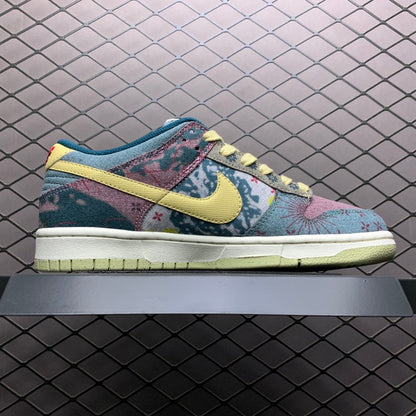 NIKE DUNK LOW
