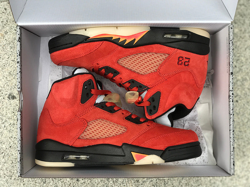 AIR JORDAN 5