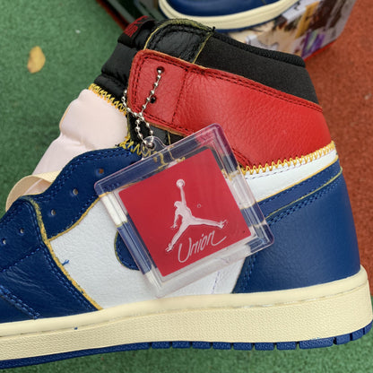 NIKE AIR JORDAN 1