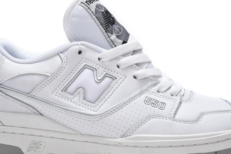 NEW BALANCE 550