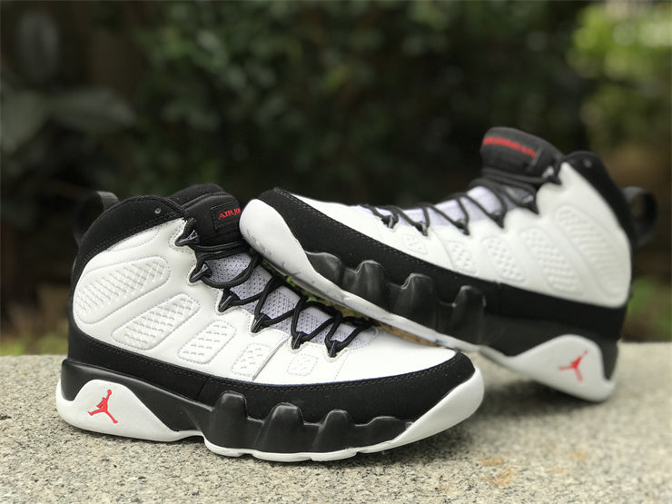 AIR JORDAN 9