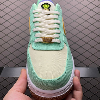 NIKE AIR FORCE 1