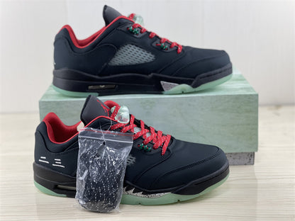 AIR JORDAN 5