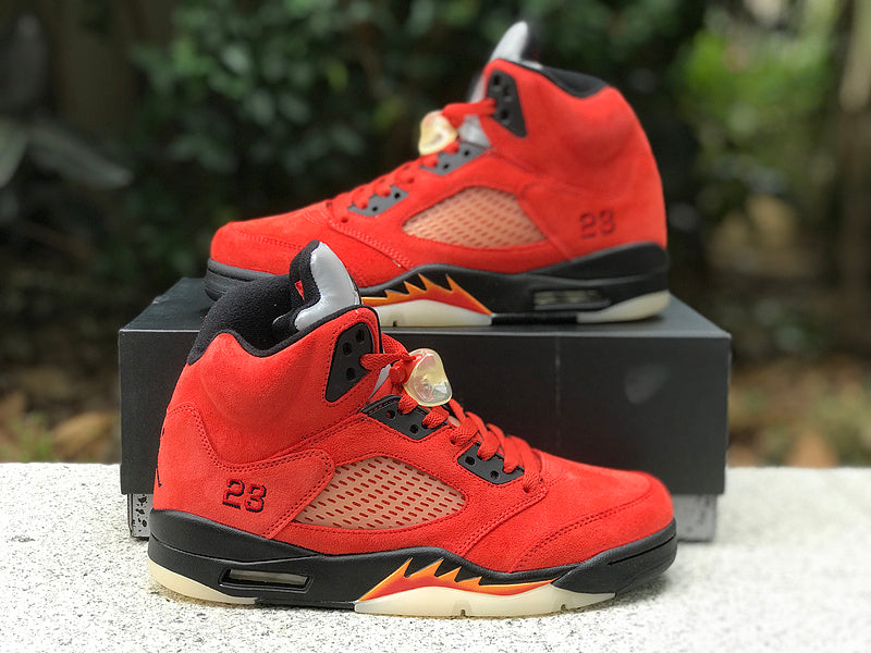 AIR JORDAN 5