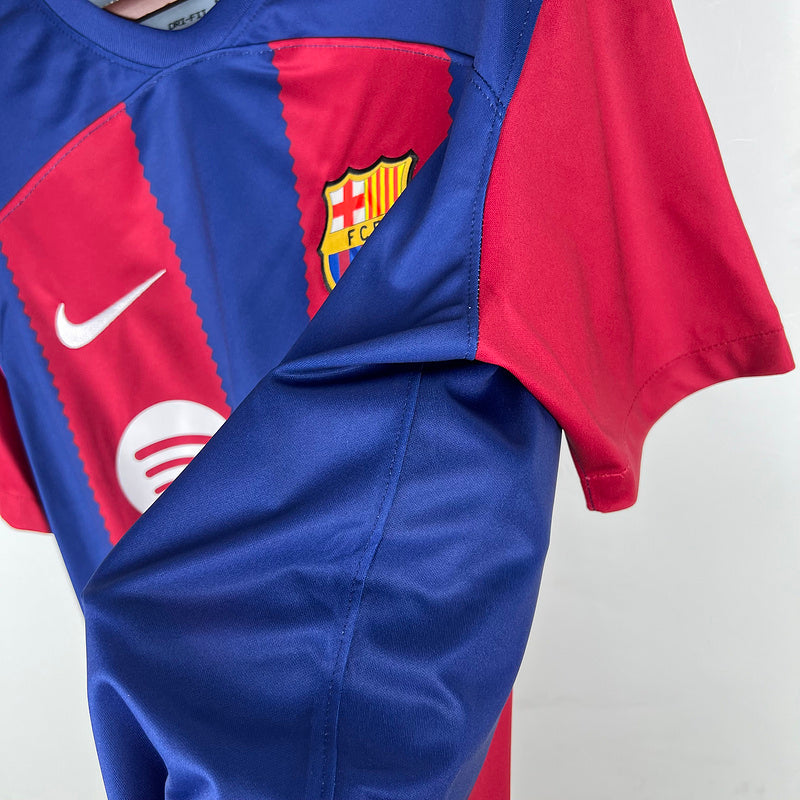 F.C BARCELONA