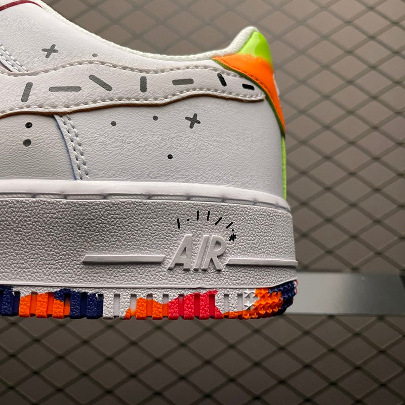 NIKE AIR FORCE 1