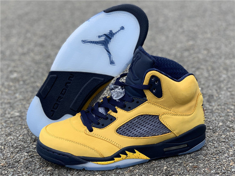 AIR JORDAN 5