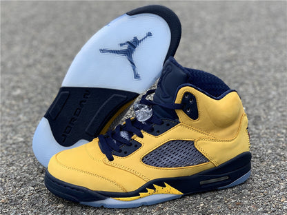 AIR JORDAN 5