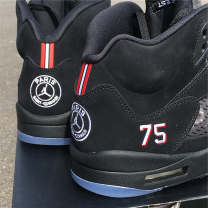 AIR JORDAN 5