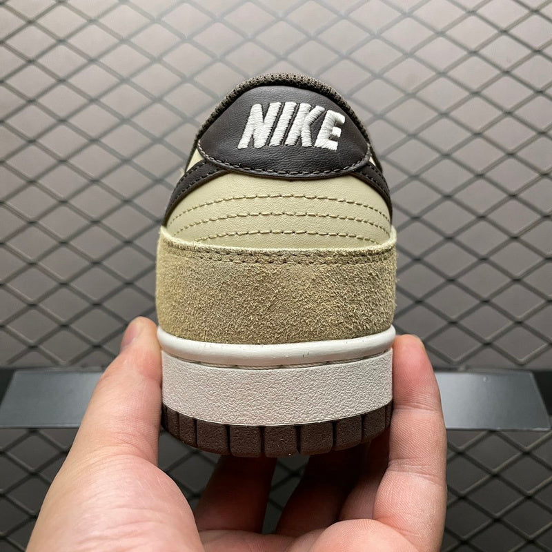 NIKE DUNK LOW