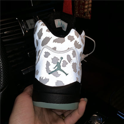AIR JORDAN 5