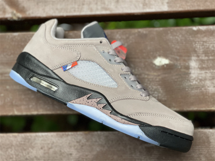 AIR JORDAN 5
