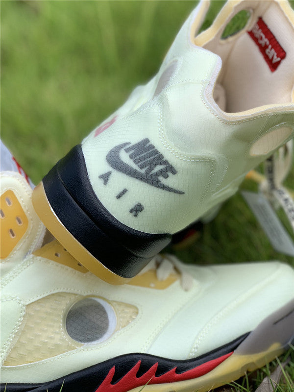 AIR JORDAN 5