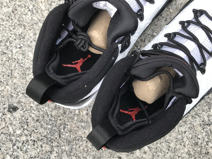 AIR JORDAN 9