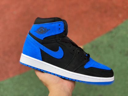 NIKE AIR JORDAN 1